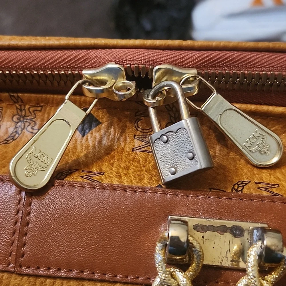 MCM Cognac Visetos Weekender Bag Vintage Made In Germany Unbranded Chains Added - Picture 17 of 17